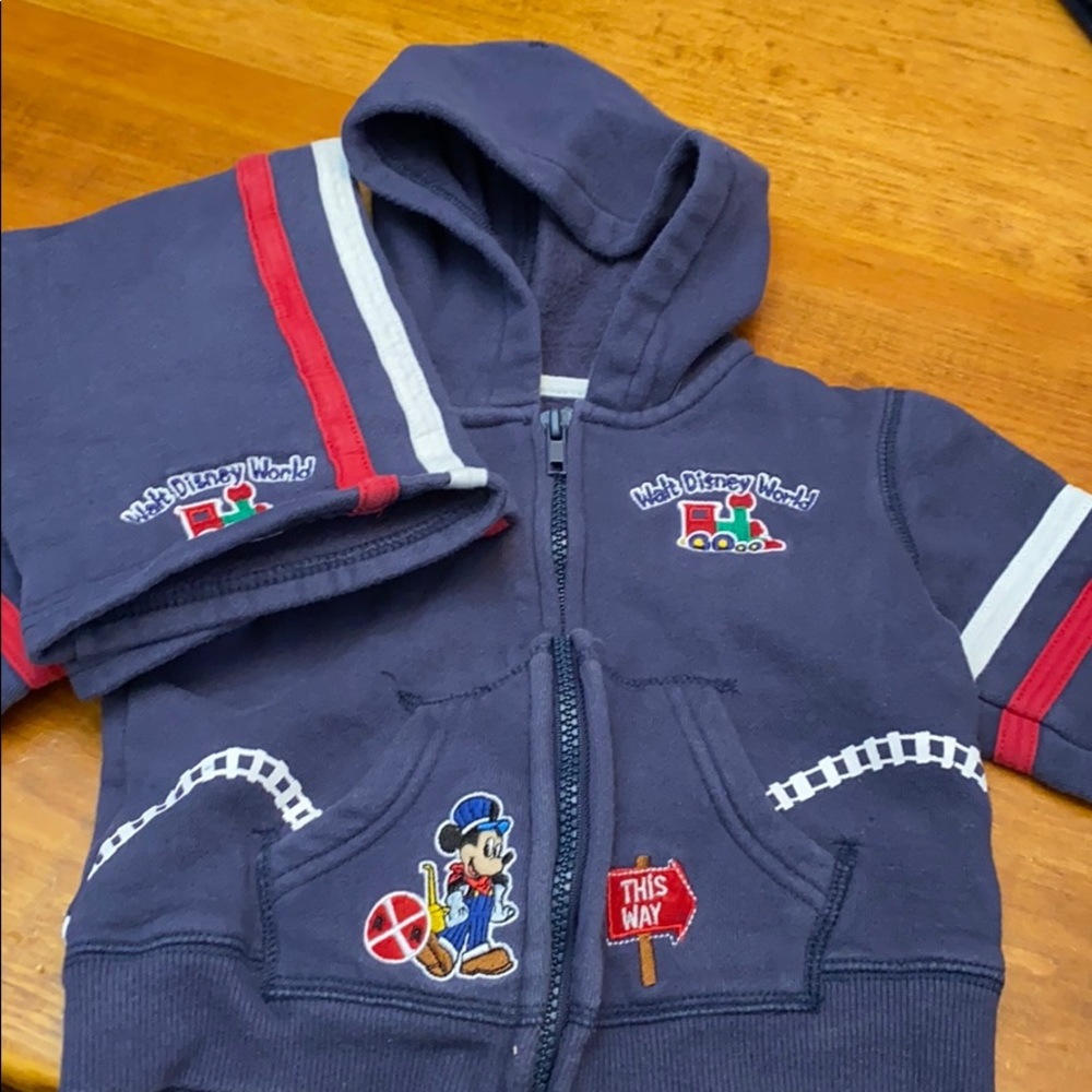 2 piece Disney Track set